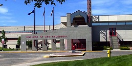 大学教育の再構築 = Reconstructing College Educa… 岡山大学に産学連携の拠点施設「共育共創コモンズ」が完成 CLTを